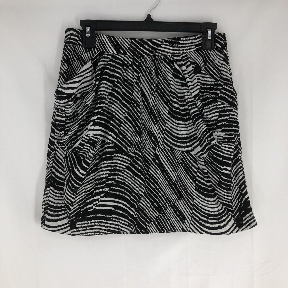Banana Republic Skirt Womens Size 6p Black White Lined Zipper Career Pockets